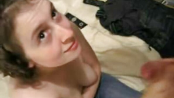 A furcsa újonc, Mila Marx szexel egy pornó ingyen videó idegennel