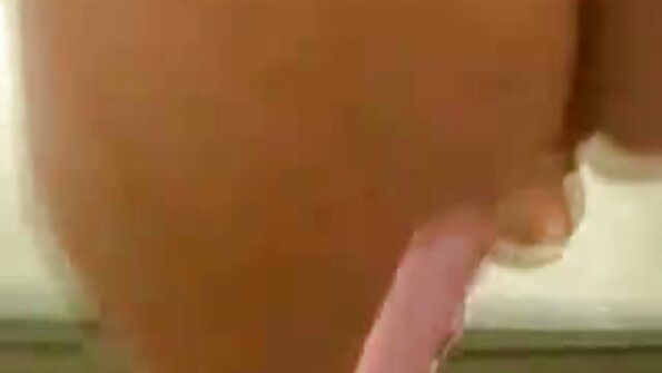 Mylene Monroe hátulról kicsontozódik, miután sex filmek ingyen masszív faszt szívott